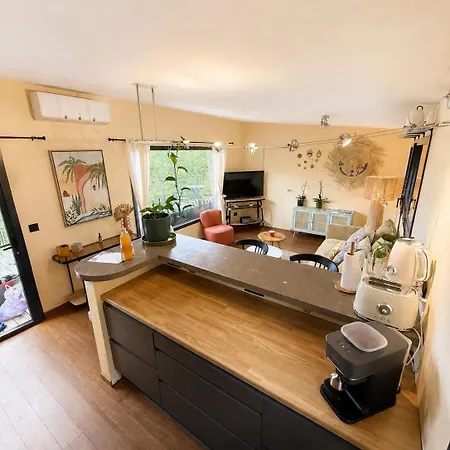 Coin De Paradis Aux Vans Jacuzzi Chauffee De Octobre A Avril 펜션 레반