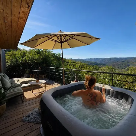 Coin De Paradis Aux Vans Jacuzzi Chauffee De Octobre A Avril *